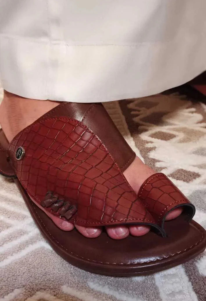 كيف تحافظ على لمعان وخياطة النعلة الشرقية وتجعلها تدوم طويلًا؟